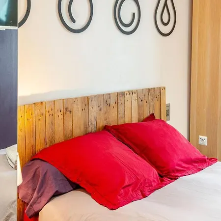 Maison Au Bout Du Chemin Holiday home *