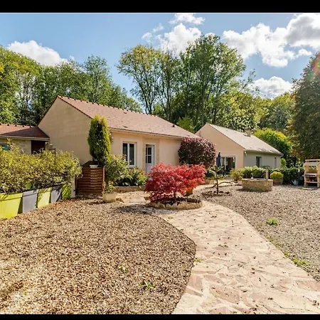 Maison Au Bout Du Chemin Holiday home