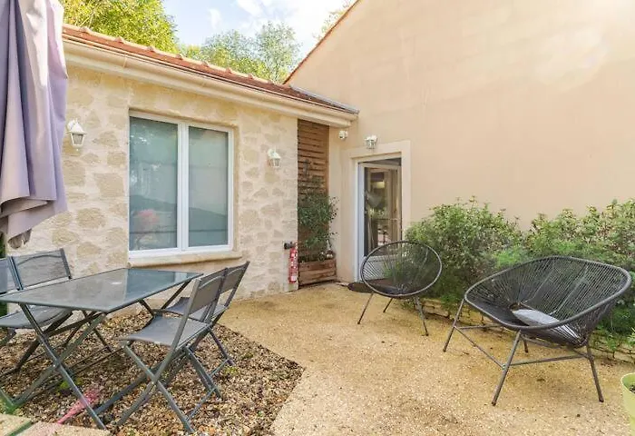 Maison Au Bout Du Chemin Holiday home