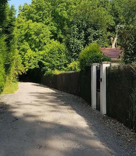 Maison Au Bout Du Chemin *